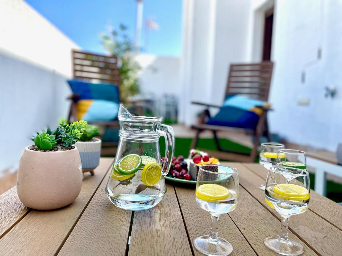 Gatu Premium Atico Caleta , Preferente Mayores De 25 Anos Y Familias Cádiz Exteriér fotografie