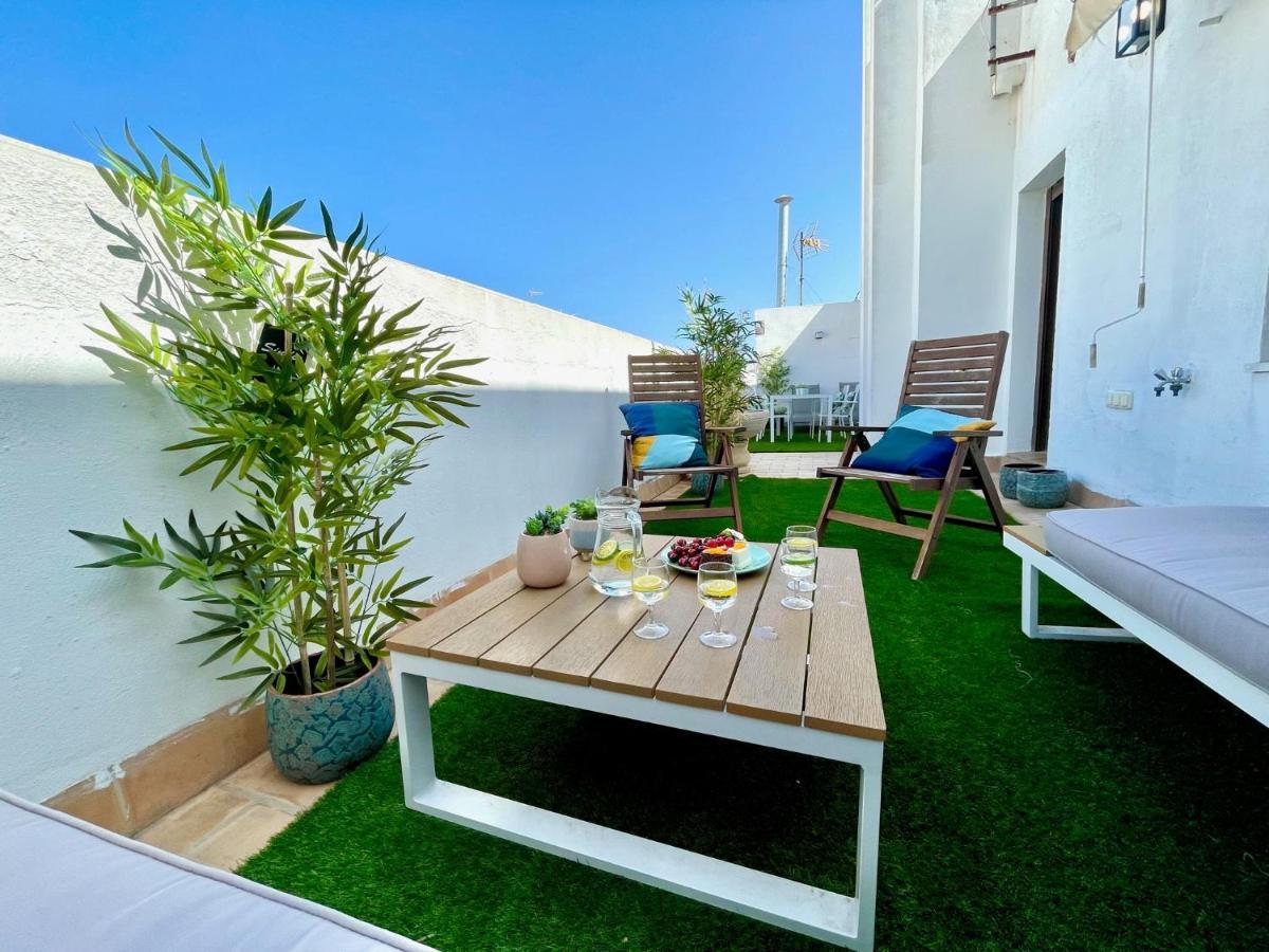 Gatu Premium Atico Caleta , Preferente Mayores De 25 Anos Y Familias Cádiz Exteriér fotografie